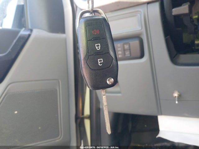 1FTEW1CP6NKE54560 Ford F-150 Xl