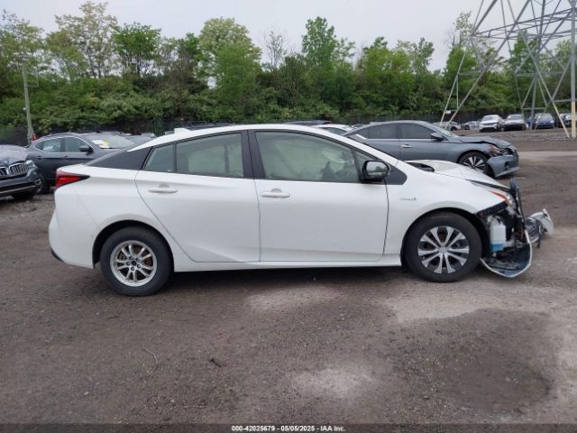 JTDL9RFU7L3019326 Toyota Prius Le Awd-e