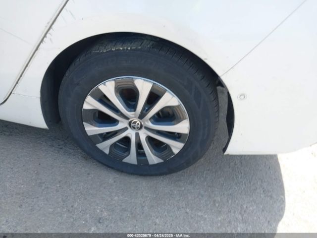 JTDL9RFU7L3019326 Toyota Prius Le Awd-e