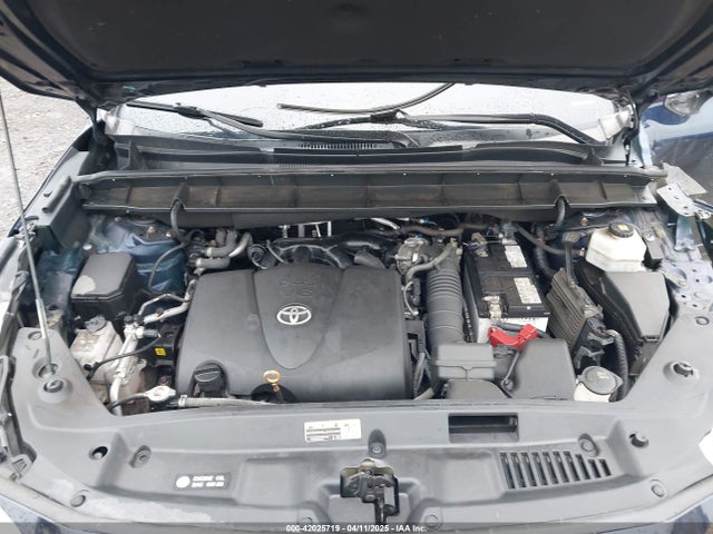 5TDGZRBH7MS557907 Toyota Highlander Xle