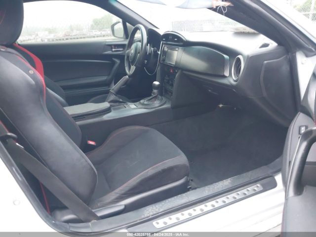 2013 SCION FR-S JF1ZNAA14D2704160 Photo 4
