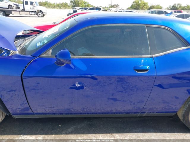 2C3CDZAG7MH577261 Dodge Challenger Sxt