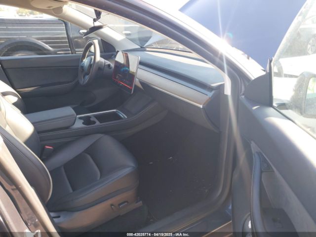 2022 TESLA MODEL Y 7SAYGDEF3NF451938 Photo 4