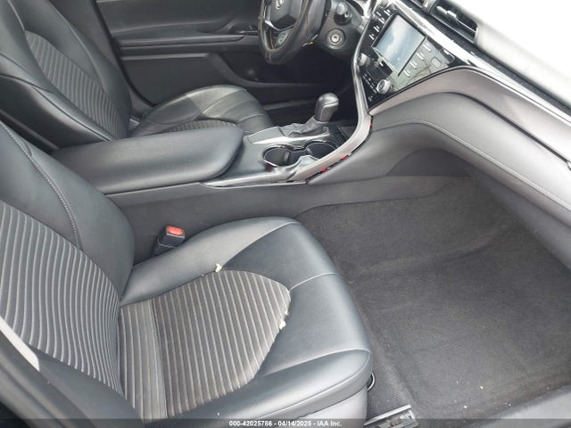 4T1G11AK9LU888421 Toyota CAMRY SE