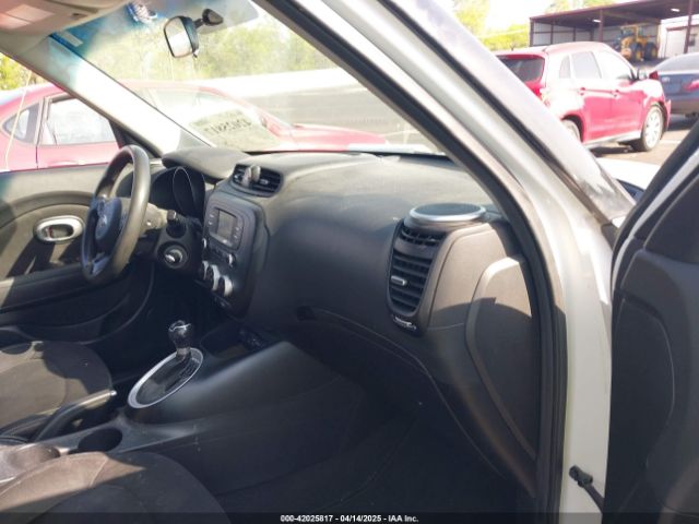 KNDJN2A21G7324996 KIA Soul