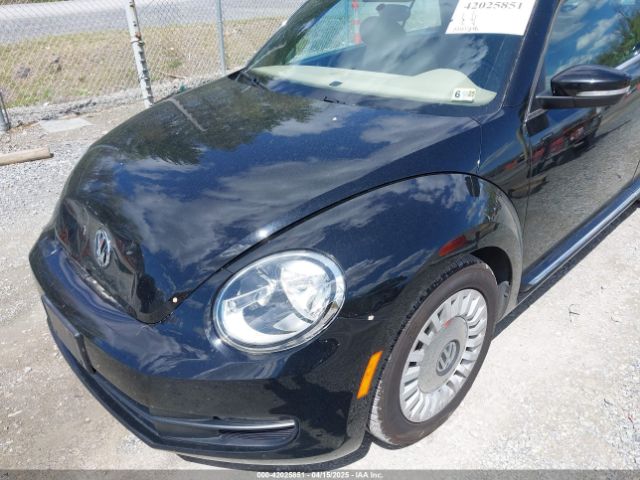 3VW5P7AT3EM803079 Volkswagen Beetle 2.5l