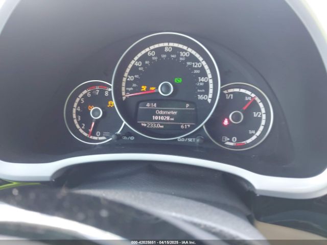 3VW5P7AT3EM803079 Volkswagen Beetle 2.5l