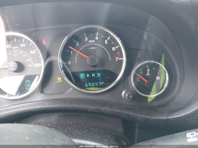 1C4BJWEG5GL164187 Jeep Wrangler Unlimited Sahara