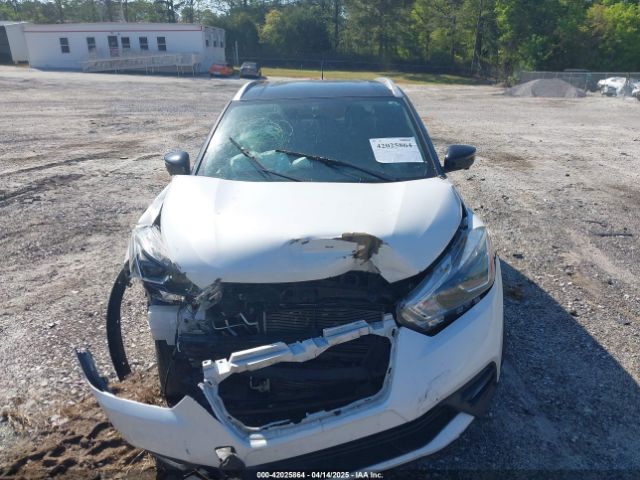 3N1CP5CU4KL501860 Nissan KICKS SR