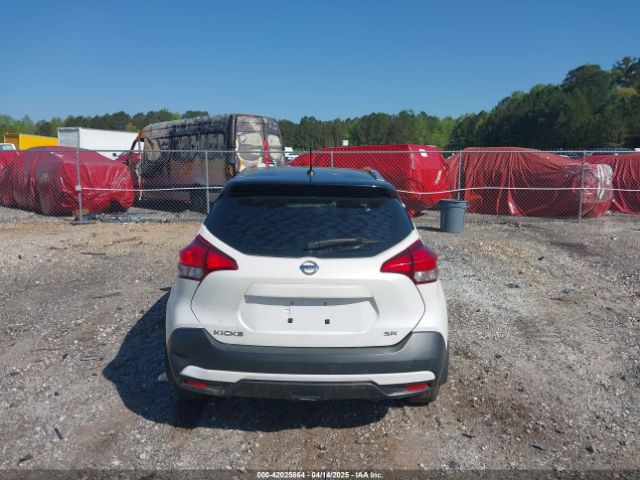 3N1CP5CU4KL501860 Nissan KICKS SR