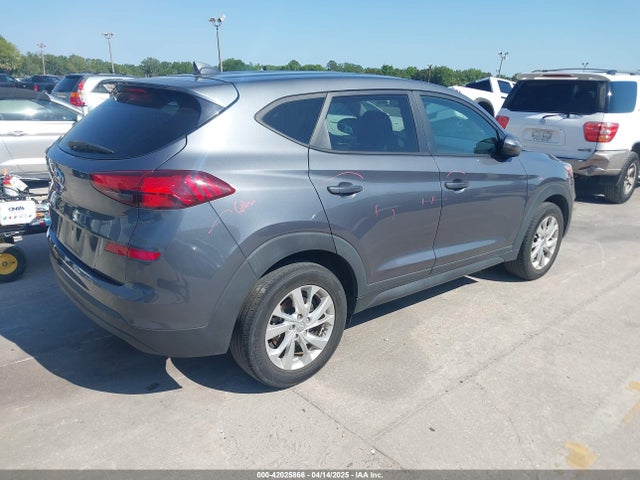 KM8J23A49KU940287 Hyundai TUCSON SE