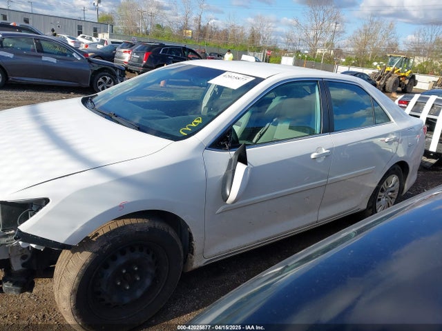 Toyota CAMRY LE 2014 4T4BF1FK1ER424875 Image 14
