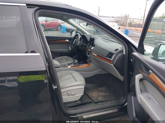 WA1BAAFYXM2117064 Audi Q5 Premium Plus 45 Tfsi Quattro S Tronic