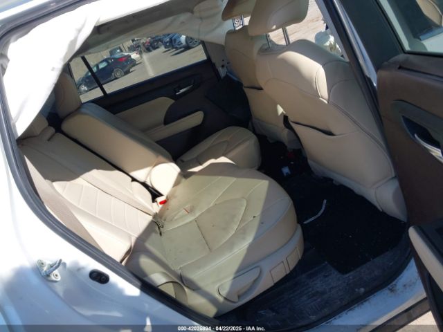 5TDHZRBH8NS577430 Toyota Highlander Xle