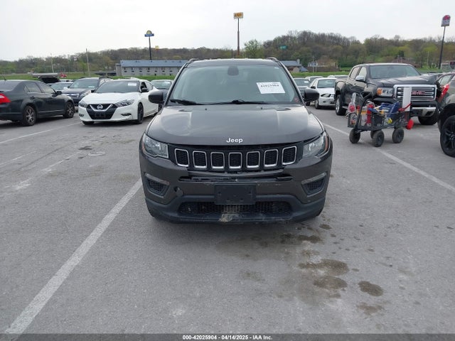 3C4NJCAB9JT489149 Jeep Compass Sport Fwd