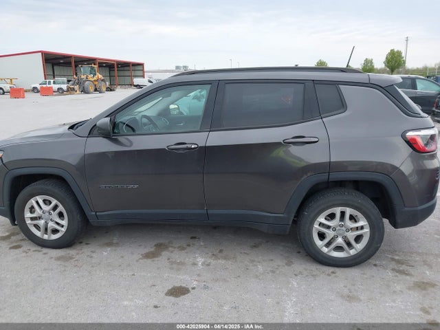 3C4NJCAB9JT489149 Jeep Compass Sport Fwd