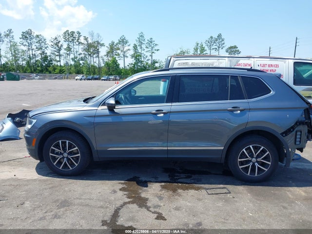 3VV3B7AX7MM113248 Volkswagen Tiguan 2.0t Se/2.0t Se R-line Black/2.0t Sel