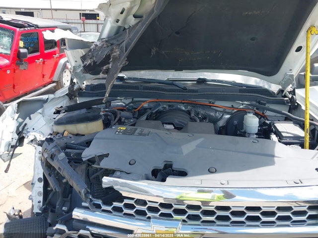 3GCUKREH6EG348306 Chevrolet Silverado 1500 1lt