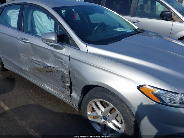 1FA6P0H78E5402517 Ford FUSION SE