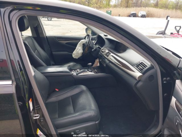 JTHCL5EF8G5026260 Lexus LS 460