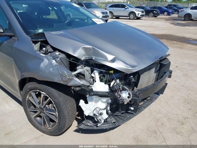 3KPF24AD8RE726691 KIA Forte Lxs