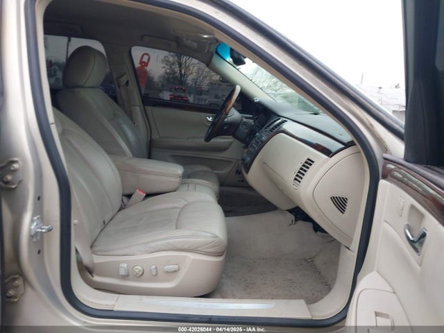 2009 CADILLAC DTS 1G6KD57Y29U137410 Photo 4