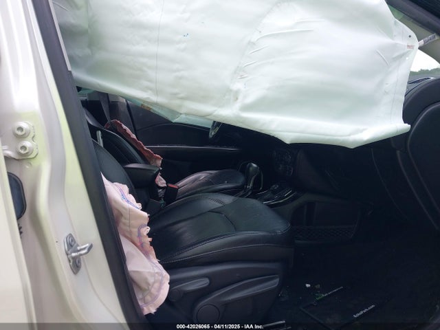 3C4NJDCB9JT178856 Jeep Compass Limited 4x4