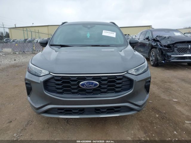 1FMCU9MN8PUA50672 Ford Escape St-line