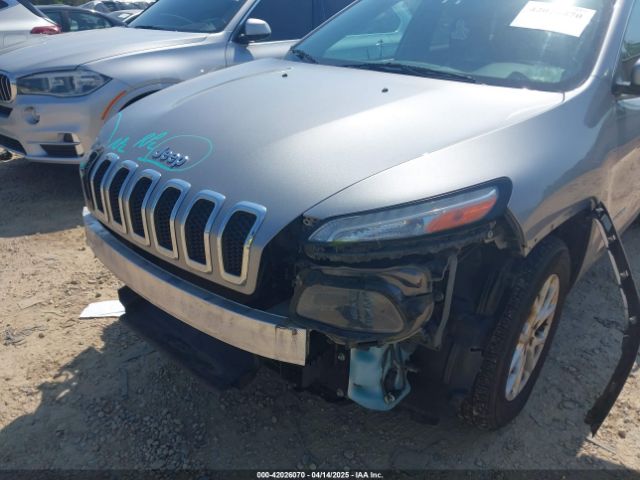 1C4PJMCB6FW691816 Jeep Cherokee Latitude