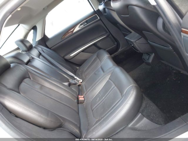 3LN6L2J98ER810151 Lincoln MKZ