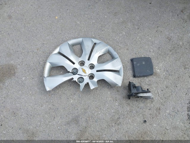 1G1PA5SH8E7473857 Chevrolet Cruze Ls Auto
