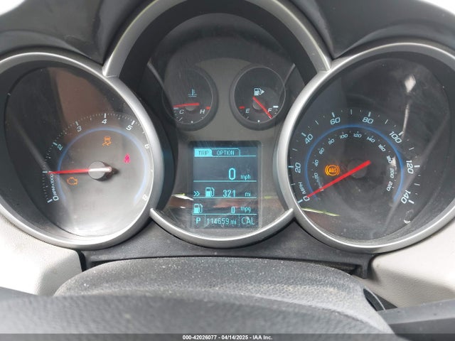 1G1PA5SH8E7473857 Chevrolet Cruze Ls Auto