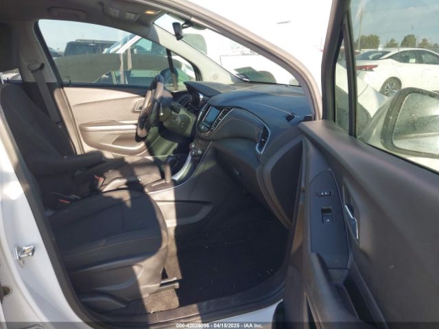 KL7CJKSM0NB535344 Chevrolet Trax Fwd Ls
