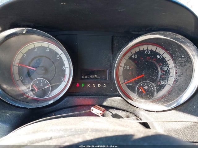 2C4RDGBG7GR176980 Dodge Grand Caravan Se Plus
