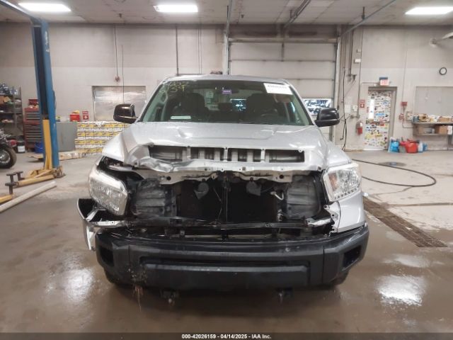 5TFUM5F13FX063077 Toyota Tundra Sr 4.6l V8