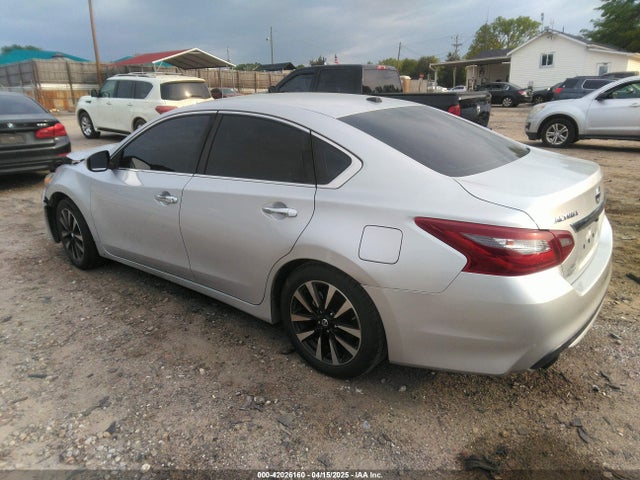 1N4AL3AP8JC245501 Nissan Altima 2.5 Sl