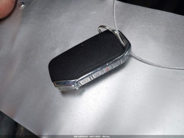 5XYP24HC9NG219104 KIA Telluride Lx