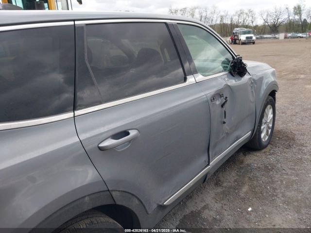 5XYP24HC9NG219104 KIA Telluride Lx