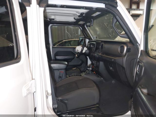 2021 JEEP WRANGLER UNLIMITED 1C4HJXDNXMW681267 Photo 4
