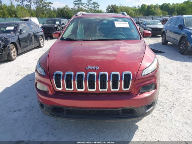 1C4PJLCS6HW604607 Jeep Cherokee Latitude Fwd