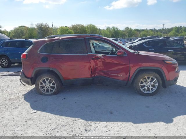 1C4PJLCS6HW604607 Jeep Cherokee Latitude Fwd