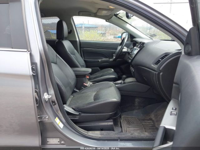 JA4AR4AW0JZ011009 Mitsubishi Outlander Sport 2.4 Sel