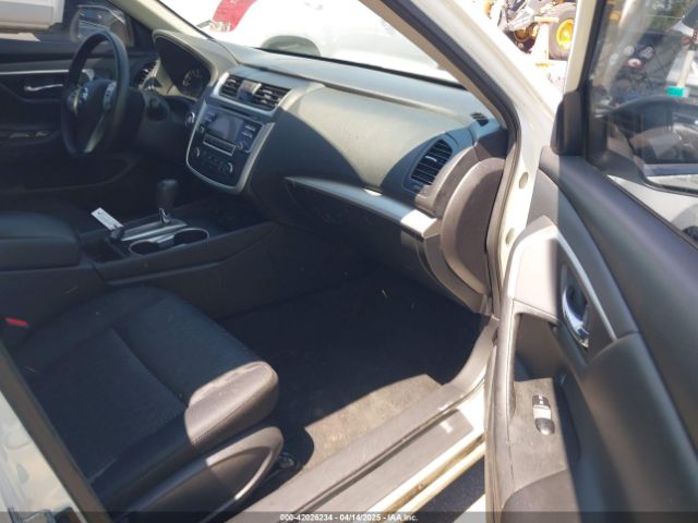 1N4AL3AP3HC130637 Nissan Altima 2.5 S