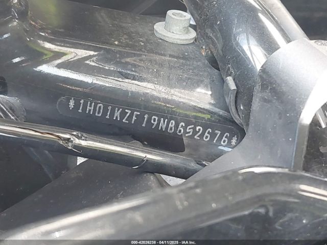 2022 HARLEY-DAVIDSON FLTRK 1HD1KZF19NB652676 Photo 9