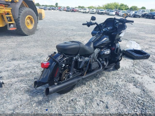 2022 HARLEY-DAVIDSON FLTRK 1HD1KZF19NB652676 Photo 3