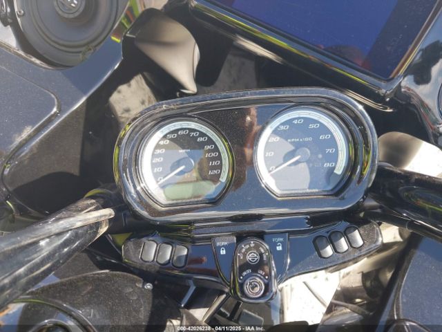 2022 HARLEY-DAVIDSON FLTRK 1HD1KZF19NB652676 Photo 6