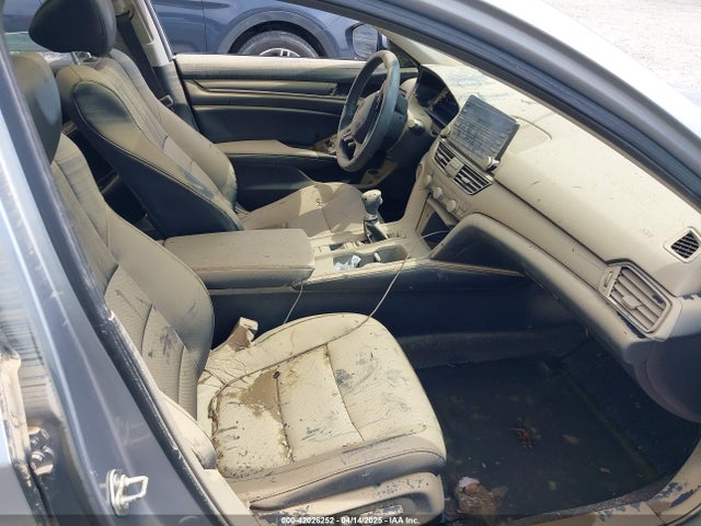 1HGCV1F57JA117501 Honda Accord Ex-l