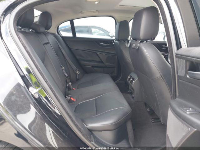 SAJAR4FX9JCP34319 Jaguar Xe 25t