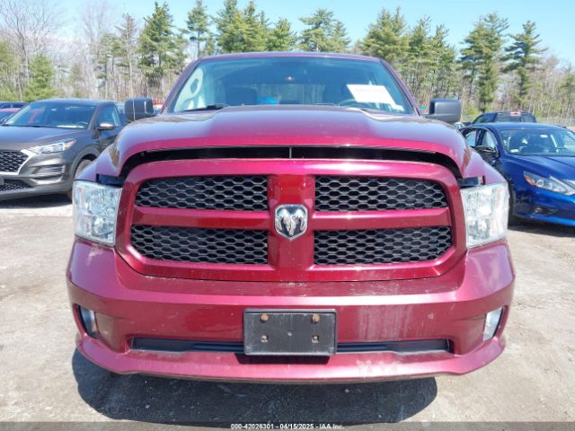 1C6RR7FGXJS265225 RAM 1500 Express  4x4 6'4 Box