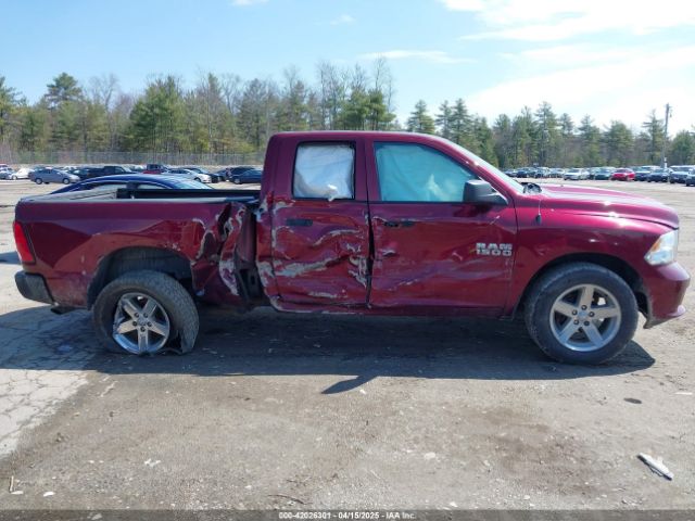 1C6RR7FGXJS265225 RAM 1500 Express  4x4 6'4 Box